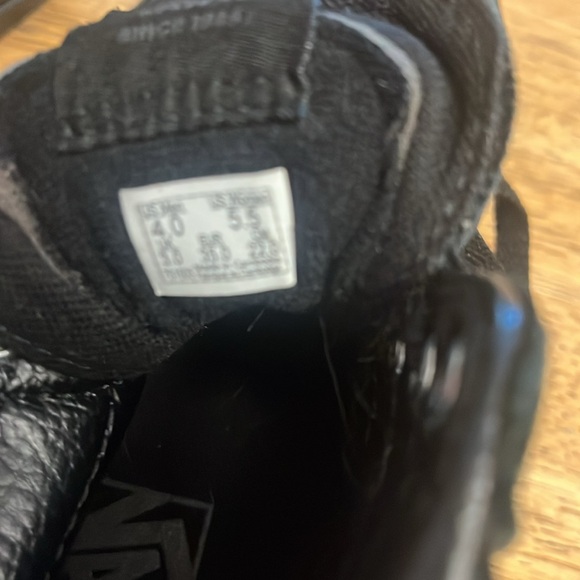 Dark Green Velvet Vans sk8 hi - Picture 4 of 4